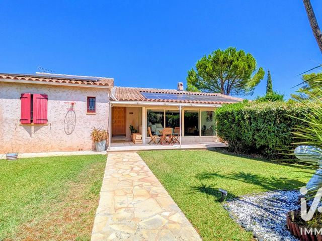 Vente  Maison de 140 m² à Solliès Pont 590 000 euros Réf: SFN-2082305