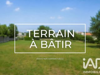 Vente  Terrain de 798 m² à Saint Raphaël 350 000 euros Réf: SFN-2082908