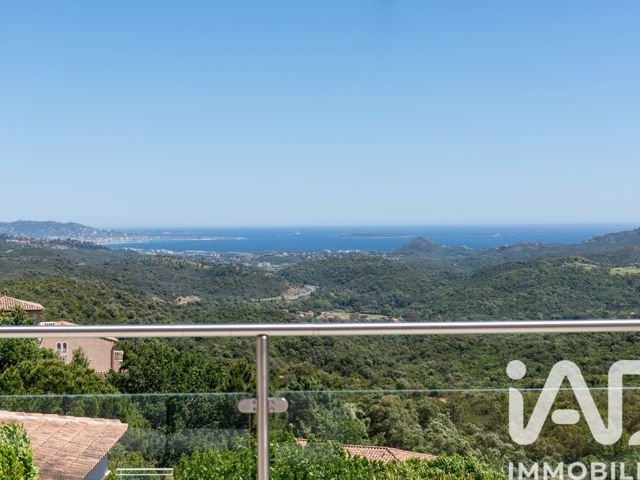 Vente  Maison de 225 m² à Les Adrets de l'Estérel 1 390 000 euros Réf: SFN-1876959