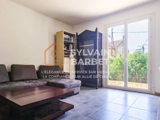 Vente  Appartement F2  de 48 m² à Toulon 165 000 euros