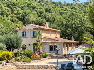 Vente  Maison de 180 m² à Hyères 2 680 000 euros