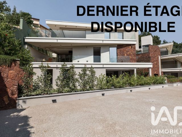 Vente  Appartement F3  de 85 m² à Les Adrets de l'Estérel 865 000 euros Réf: SFN-2003088
