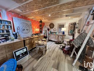 Vente  Local commercial de 58 m² à Saint Raphaël 215 000 euros
