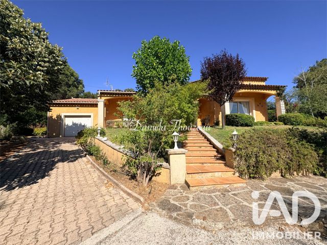 Vente  Maison de 142 m² à Collobrières 614 000 euros Réf: SFN-2080357