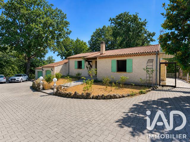 Vente  Maison de 135 m² à Callian 420 000 euros Réf: SFN-2084670