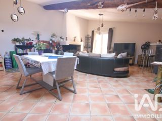 Vente  Maison de 196 m² à La Roquebrussanne 349 000 euros