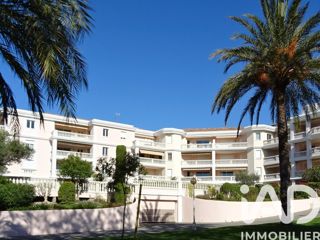 Vente  Appartement F2  de 62 m² à Saint Raphaël 479 000 euros