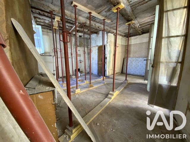 Vente  Appartement T2  de 32 m² à Toulon 79 000 euros Réf: SFN-2082960