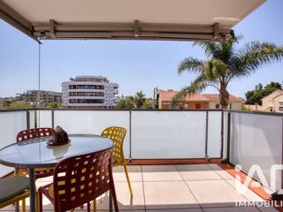 Vente  Appartement F3  de 62 m² à Fréjus 495 000 euros