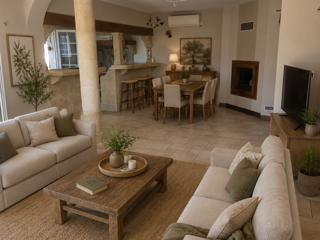 Vente  Appartement T4  de 109 m² à La Seyne 396 000 euros