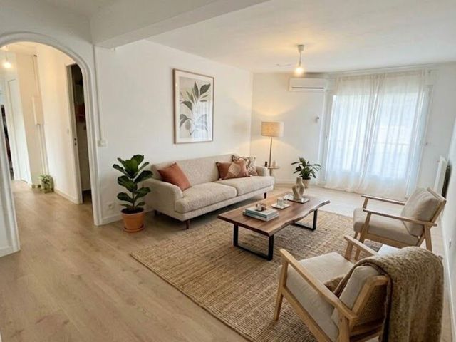 Vente  Appartement F4  de 77 m² à Salernes 149 500 euros Réf: SFN-1943645