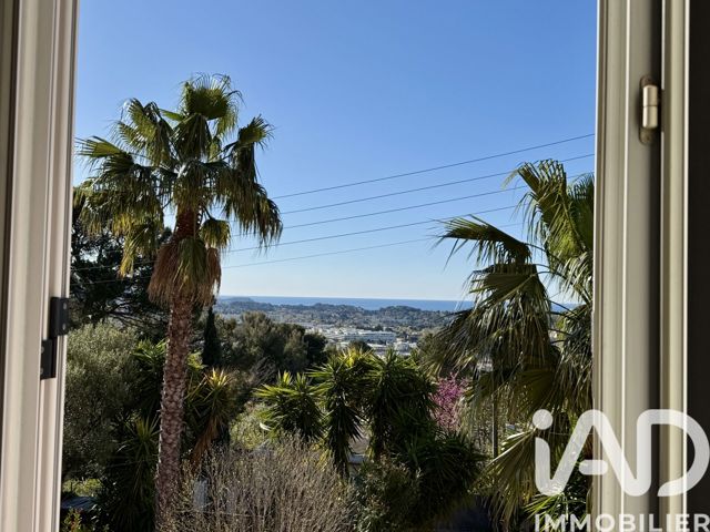 Vente  Maison de 90 m² à Toulon 477 000 euros Réf: SFN-1987759
