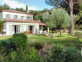 Vente  Maison de 270 m² à Montauroux 1 399 000 euros