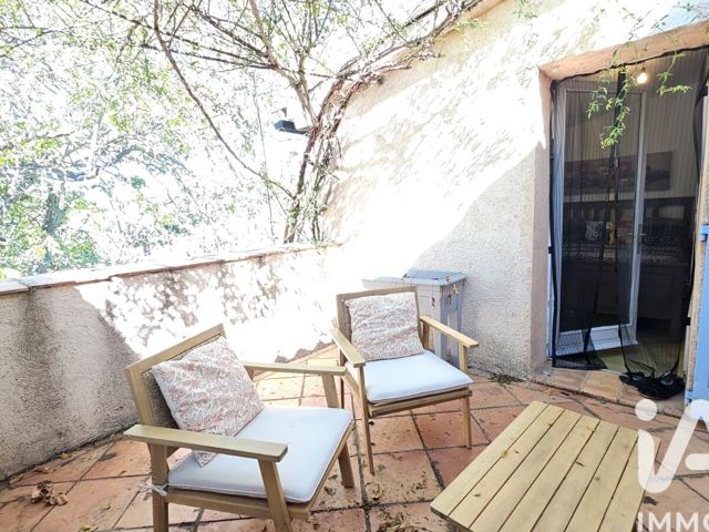 Vente  Maison de 77 m² à Villecroze 184 000 euros Réf: SFN-2026574