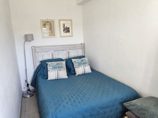Vente  Studio de 30 m² à Villecroze 78 000 euros