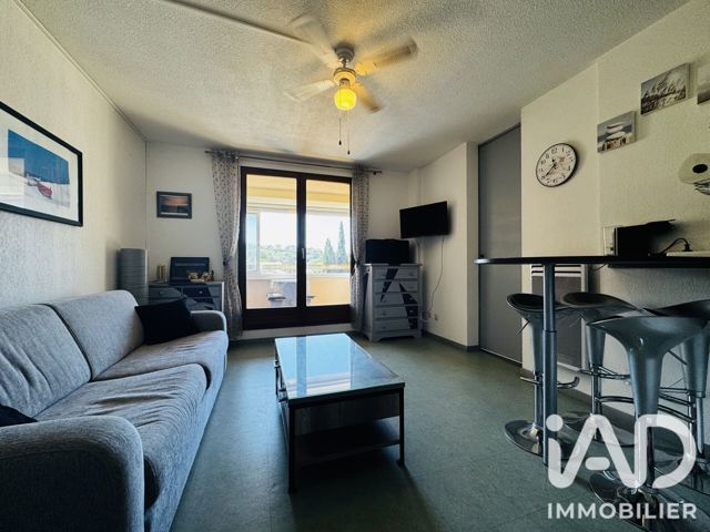 Vente  Appartement F2  de 27 m² à Sanary 159 000 euros Réf: SFN-2088507