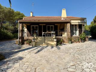 Vente  Maison de 125 m² à Saint Raphaël 680 000 euros