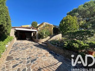 Vente  Maison de 140 m² à Fréjus 639 000 euros