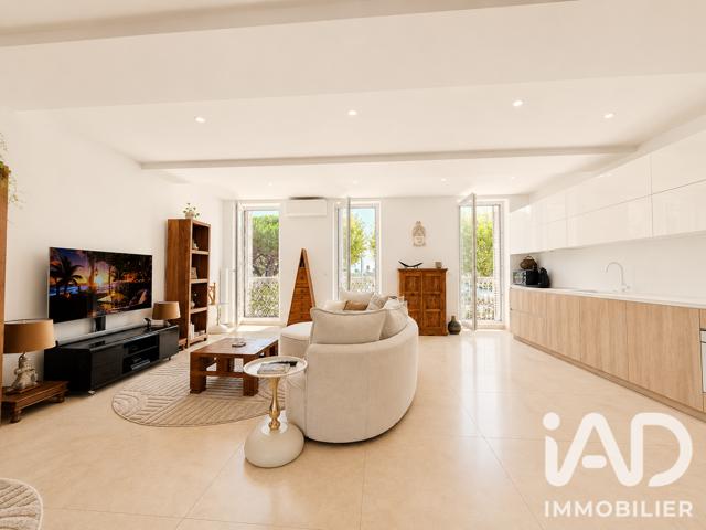 Vente  Appartement T4  de 95 m² à Saint Raphaël 674 000 euros Réf: SFN-2084535