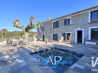 Vente  Maison de 250 m² à La Crau 1 510 000 euros