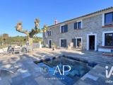 Vente  Maison de 250 m² à La Crau 1 510 000 euros