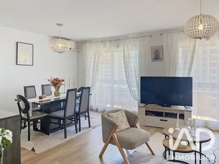 Vente  Appartement T3  de 80 m² à Toulon 305 000 euros