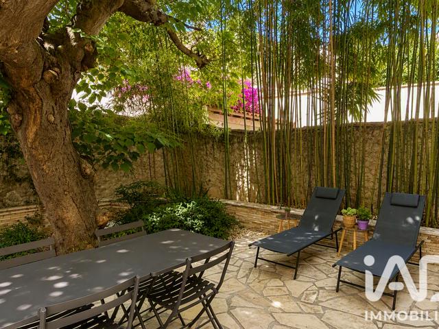 Vente  Appartement T2  de 75 m² à Toulon 700 000 euros Réf: SFN-2068501