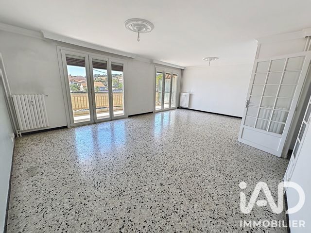 Vente  Appartement F4  de 85 m² à La Seyne 285 000 euros Réf: SFN-2062213
