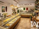 Vente  Local commercial de 60 m² à Saint Maximin la Sainte Baume 15 500 euros
