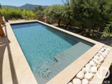 Vente  Maison de 195 m² à Garéoult 749 000 euros