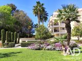 Vente  Appartement T2  de 46 m² à Hyères 330 000 euros
