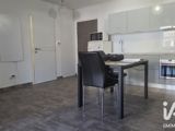 Vente  Appartement T3  de 47 m² à La Crau 243 000 euros