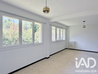 Vente  Appartement T3  de 60 m² à Toulon 135 000 euros