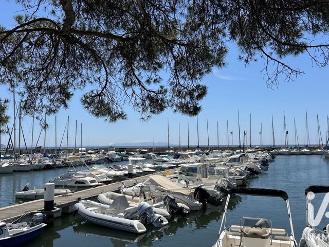 Vente  Maison de 175 m² à La Londe les Maures 894 000 euros Réf: SFN-1976162