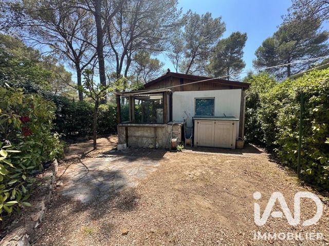 Vente  Terrain de 200 m² à Fréjus 69 000 euros Réf: SFN-2093644