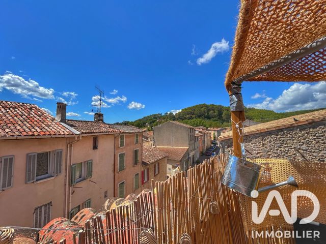 Vente  Maison de 100 m² à Gonfaron 209 000 euros Réf: SFN-2094208