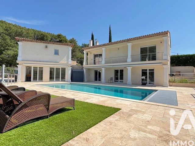 Vente  Maison de 192 m² à La Motte 1 190 000 euros Réf: SFN-2093669