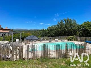 Vente  Maison de 173 m² à Tourrettes 649 000 euros