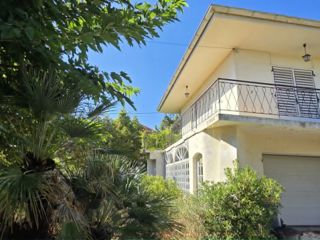 Vente  Appartement T5  de 124 m² à Saint Raphaël 670 000 euros Réf: SFN-2094530