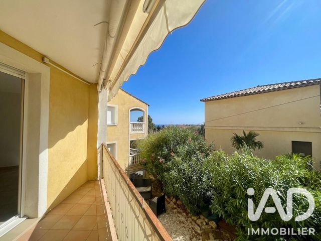 Vente  Appartement T2  de 48 m² à La Croix Valmer 329 000 euros Réf: SFN-2095183