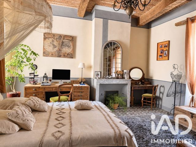 Vente  Maison de 260 m² à Tavernes 499 000 euros Réf: SFN-2061517