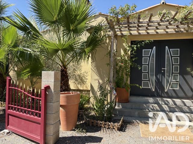 Vente  Maison de 165 m² à Fréjus 465 000 euros Réf: SFN-2095561