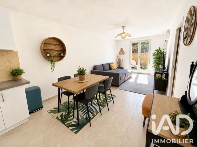 Vente  Appartement F2  de 40 m² à Cogolin 230 000 euros Réf: SFN-2068652