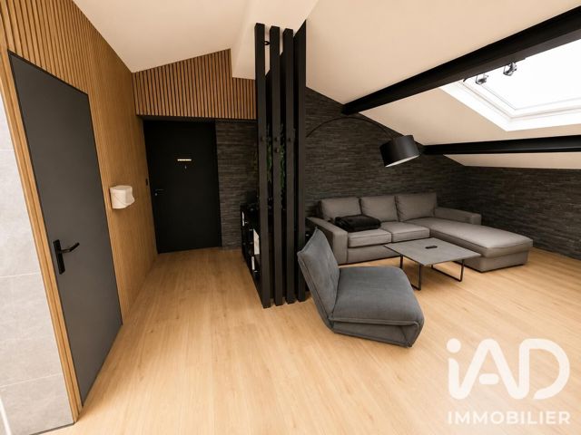 Vente  Local commercial de 80 m² à Fréjus 220 000 euros Réf: SFN-2096259
