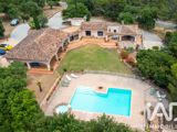 Vente  Maison de 200 m² à Roquebrune sur Argens 1 250 000 euros