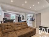 Vente  Appartement T4  de 92 m² à Rougiers 212 000 euros