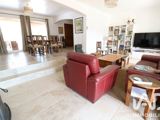 Vente  Maison de 159 m² à Garéoult 499 000 euros