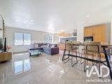 Vente  Appartement T3  de 64 m² à Solliès Pont 180 000 euros
