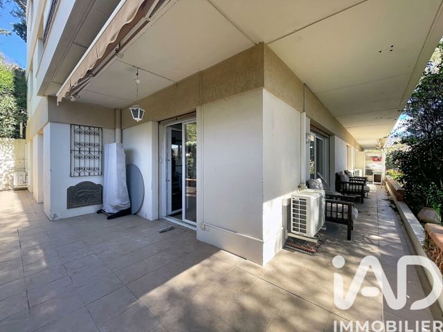 Vente  Appartement F5  de 122 m² à Toulon 440 000 euros Réf: SFN-2042331