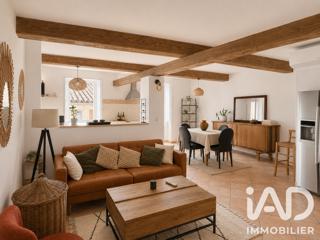 Vente  Appartement F4  de 81 m² à Solliès Toucas 205 000 euros